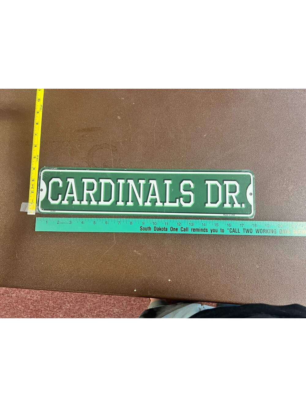Cardinals Dr 4x18 Aluminum Metal Street Sign Sports Fan Wall Decor
